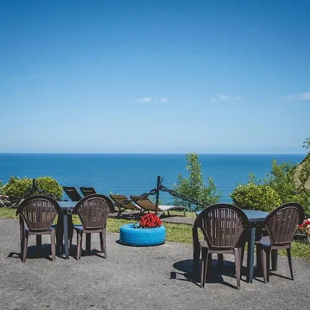 Gure Ametsa Country house Getaria